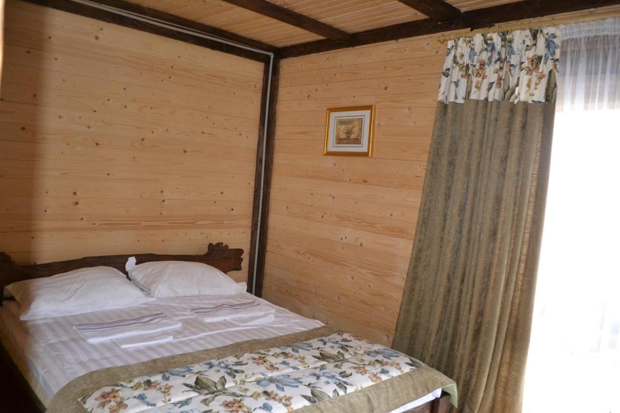 Chalet Shepit Karpat バコヴェル エクステリア 写真